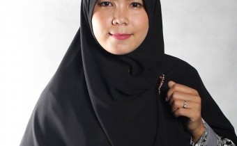 Dinii Fitriyah, Pebisnis Aksesoris yang Sukses