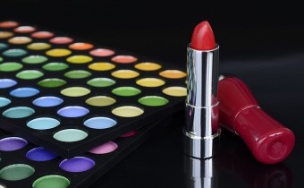 Jangan Tertipu Kosmetik Palsu! Inilah 4 Cara Cermat Belanja Kosmetik via Online