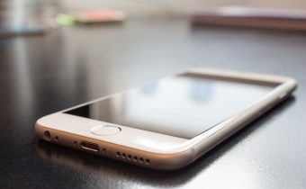Waspada ! Ini Dia 5 Faktor Penyebab Meledaknya Baterai Smartphone